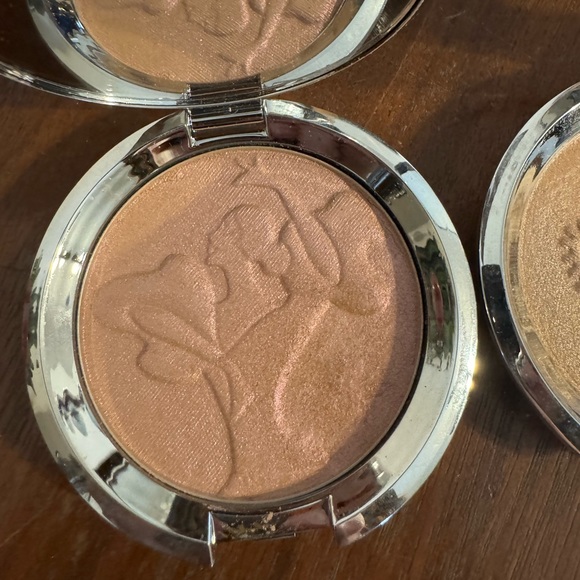 Becca Cosmetics Passport to Go Highlighter Bundle - Picture 6 of 6